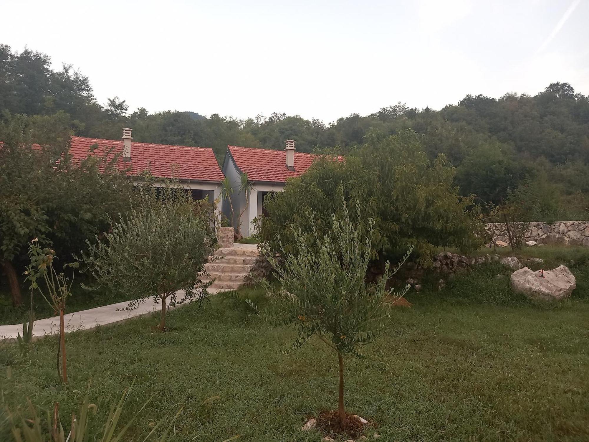 Rijeka Crnojevića Rustic Village House 4 מראה חיצוני תמונה