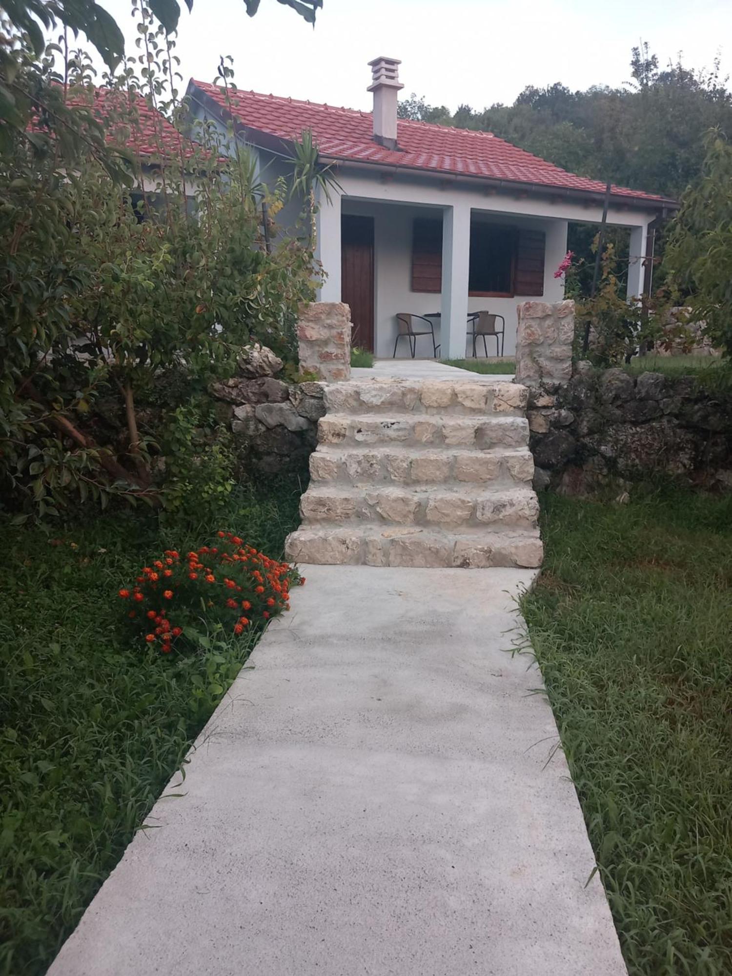 Rijeka Crnojevića Rustic Village House 4 מראה חיצוני תמונה